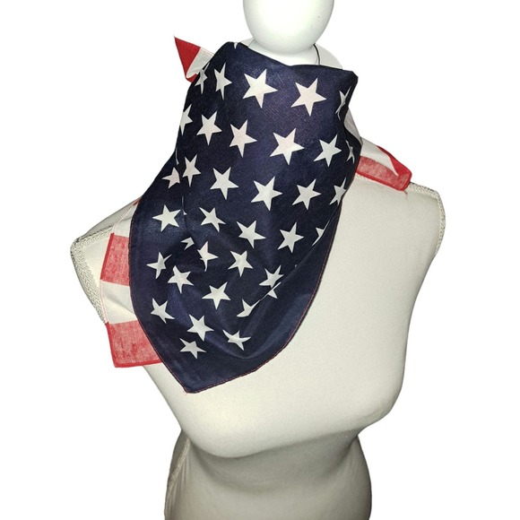 NEW 12 beautiful Large 22 inch Made in the USA Red-White-Blue Handkerchief Scarf - Picture 9 of 12
